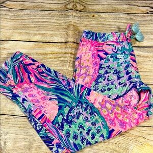 Lilly Pulitzer Pink and Blue Vibrant Tropical Print pants